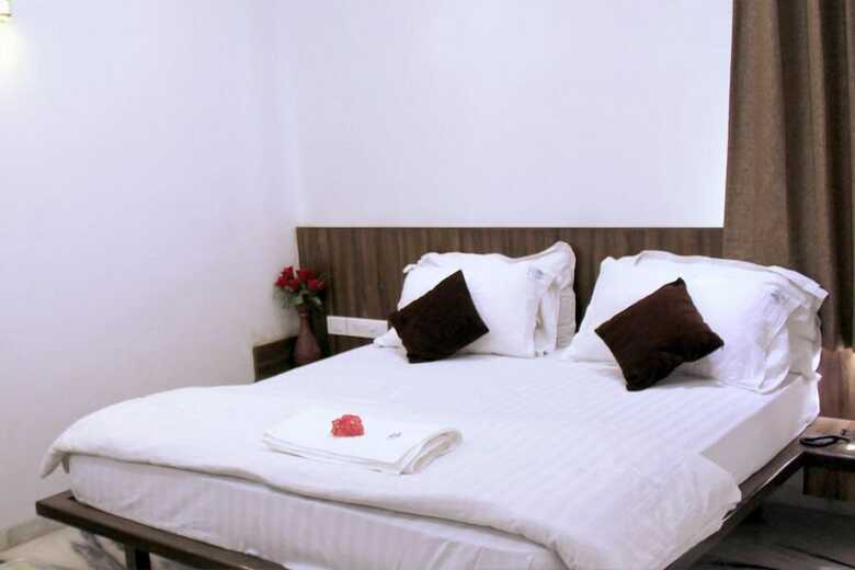 Hotel Grand Ambience