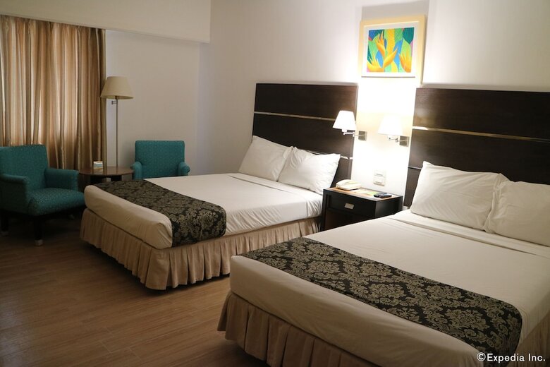 Days Hotel Iloilo
