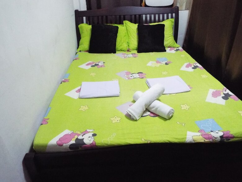 Hostal Hostel 24