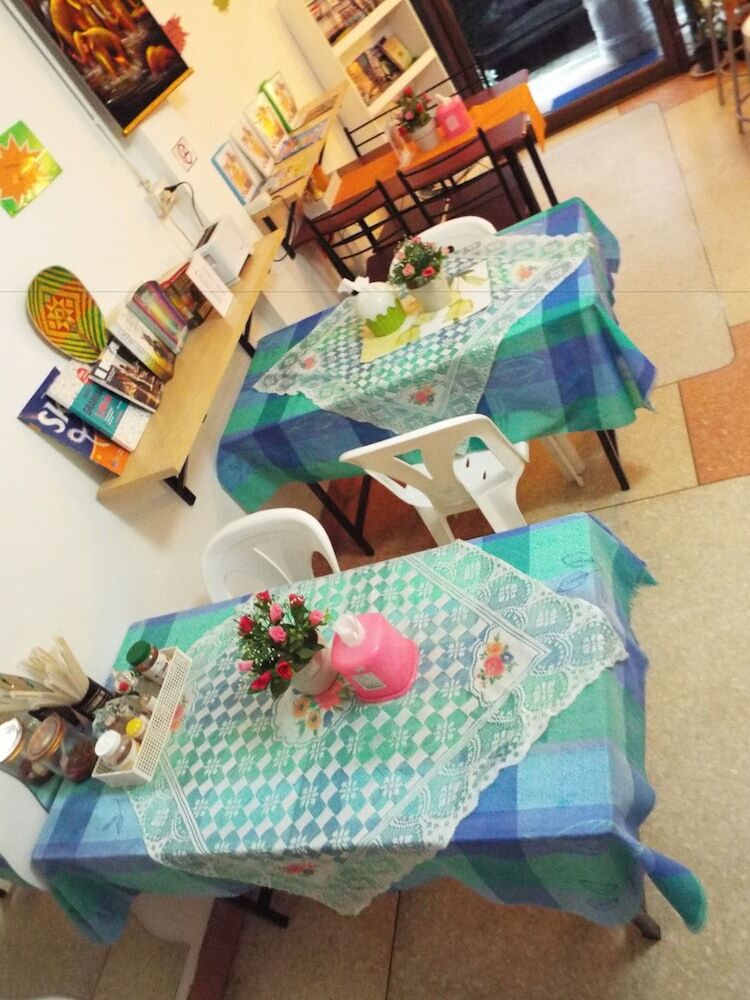Hostal Hostel 24