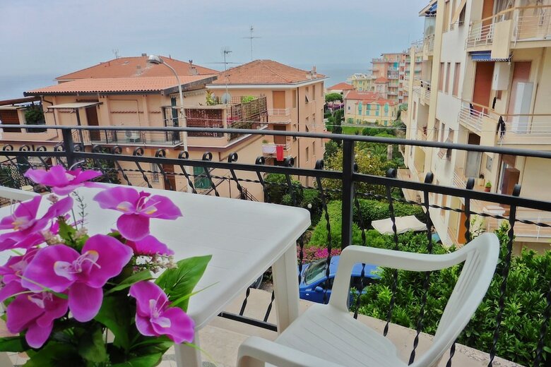 Solaro 53 Apartments