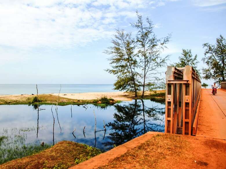 Bamboo Cottages