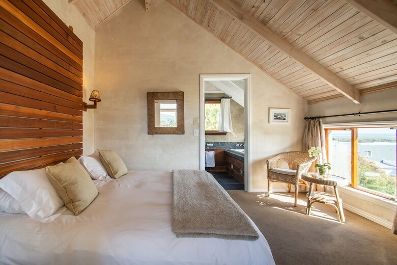 Apartamentos African Violet Guest Suites