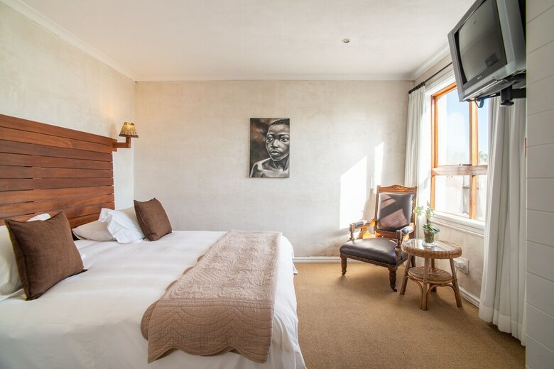 Apartamentos African Violet Guest Suites