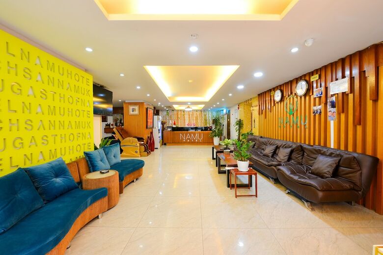 Oyo 298 Namu Hotel