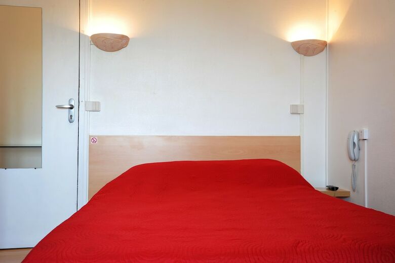 Hotel H�tel Les Rosiers