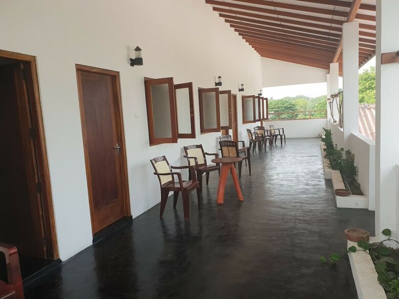 Blue Turtle Hotel