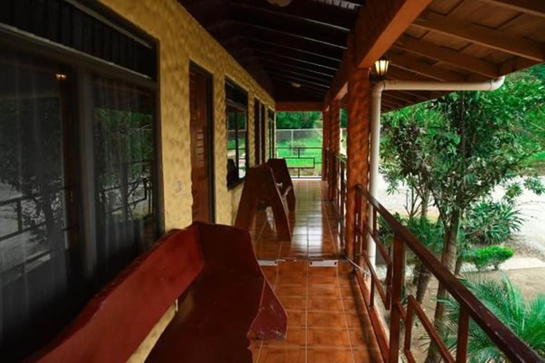 Hostal Hotel Roca Verde
