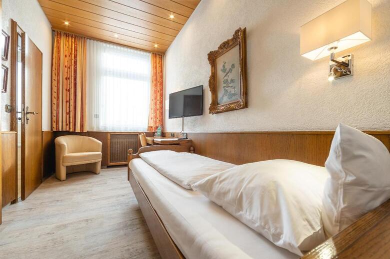 Aaaa Hotelwelt K�bler