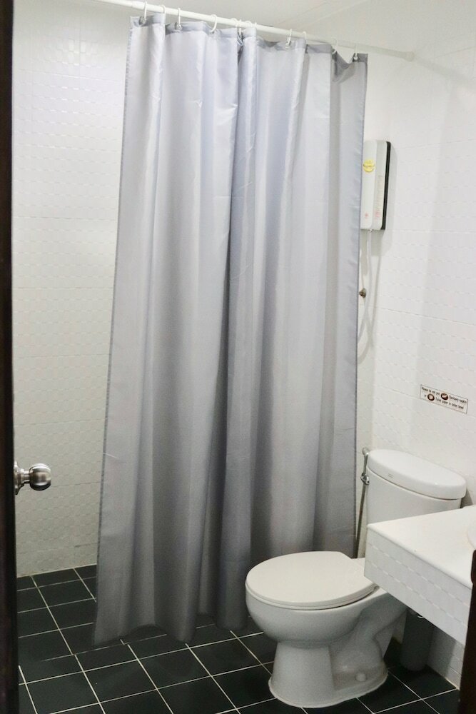 Hotel Baan Oui Phuket Guest House