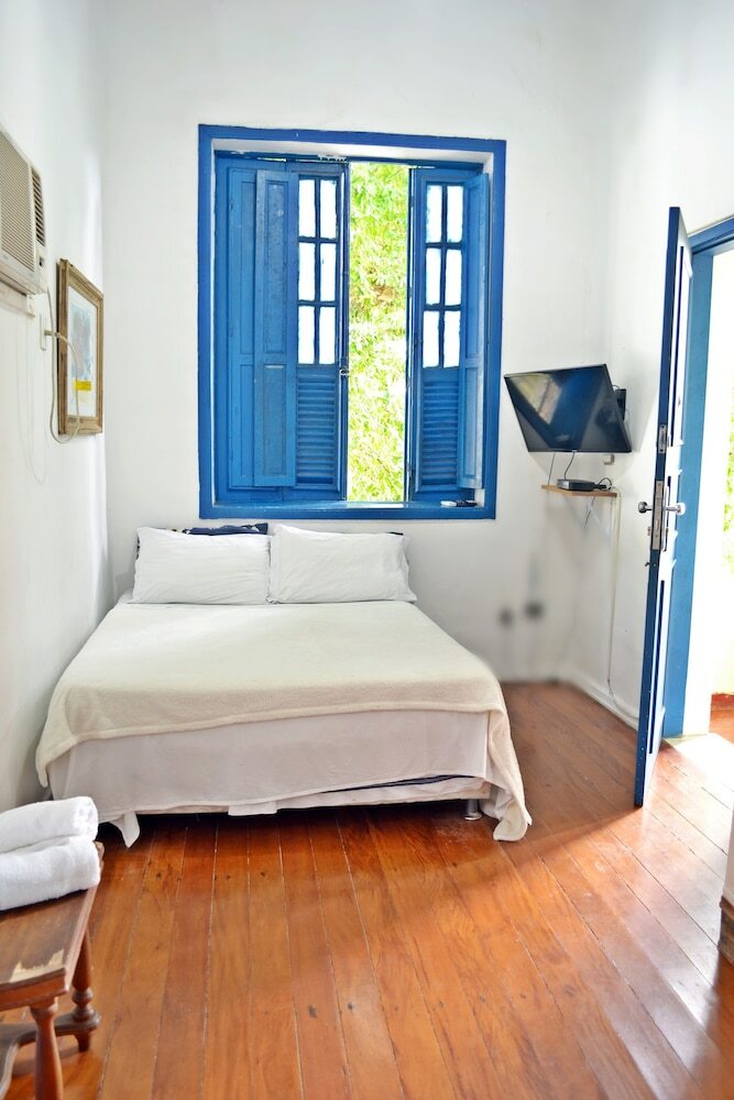 Hostal Brasileranza Hostel