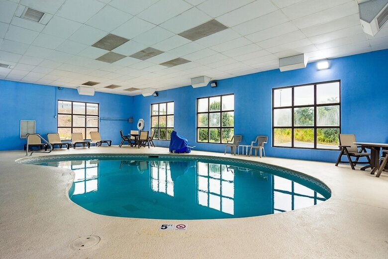 Hotel Quality Inn & Suites