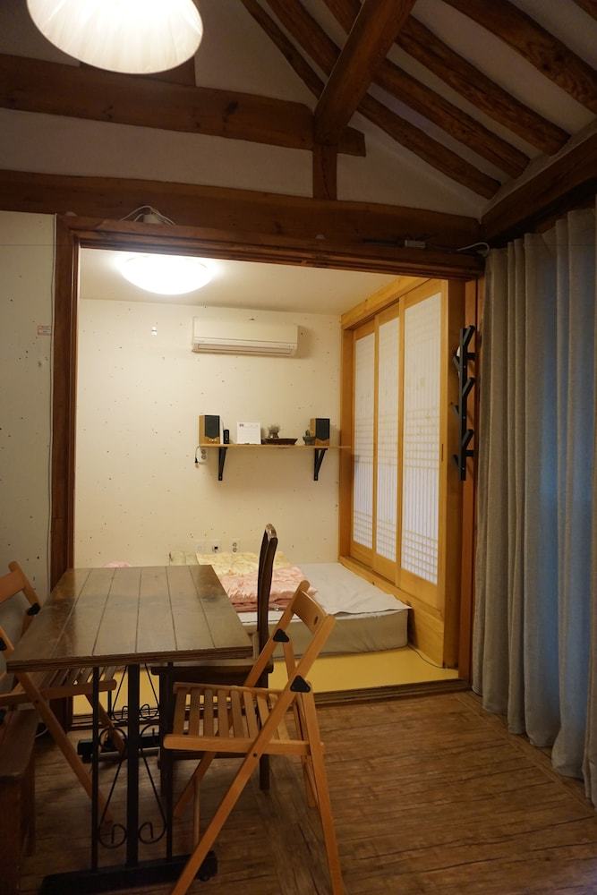Hotel Eugene's House
