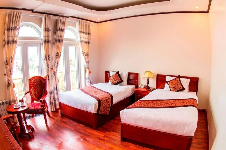 Arengo Sapa Hotel