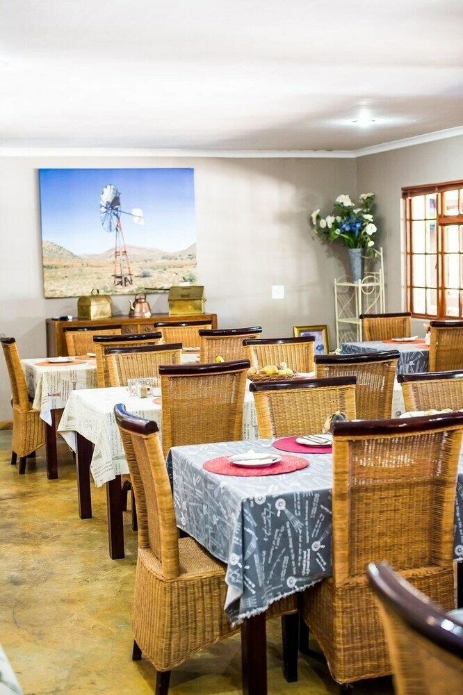 Hotel Kleinplasie Guesthouse