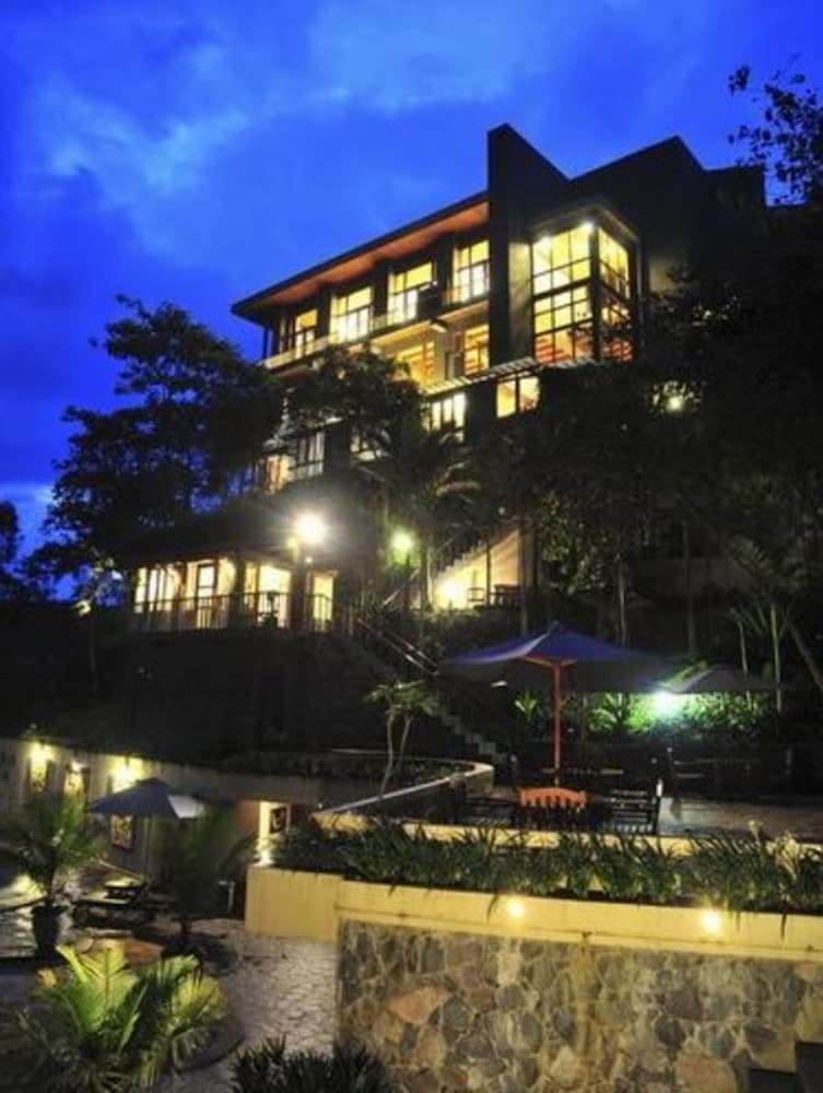 Hotel Sangria Resort & Spa