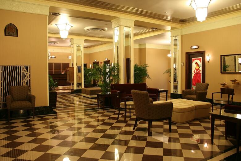 Ambassador Hotel - Milwaukee
