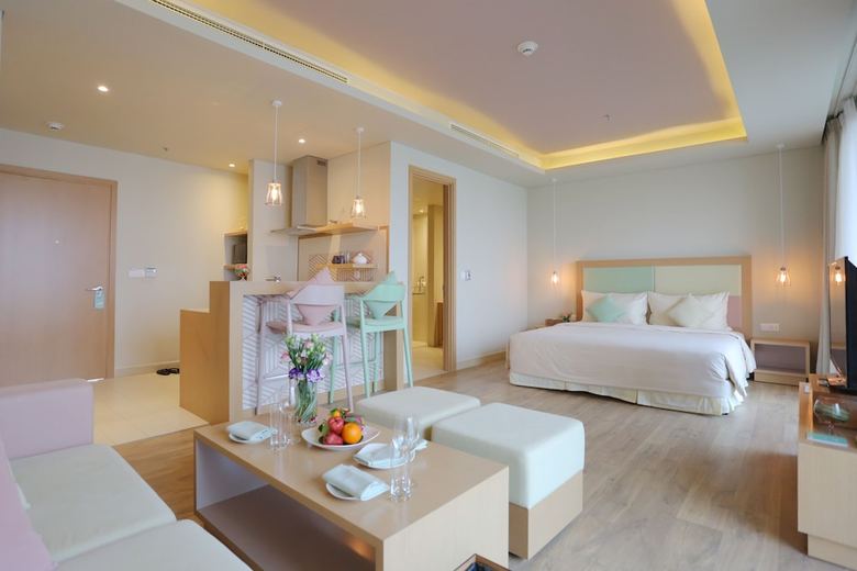 Flc Luxury Hotel Samson