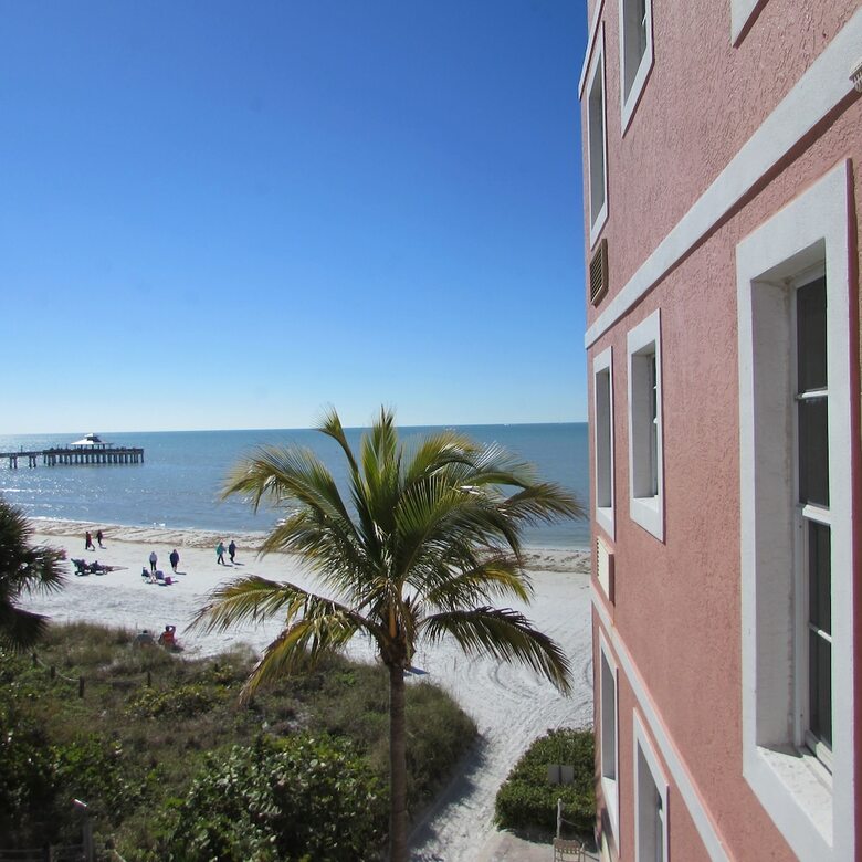 Edison Beach House