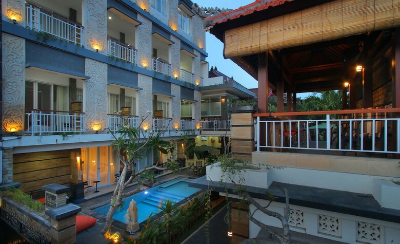 Hotel Lotus Tirta Seminyak