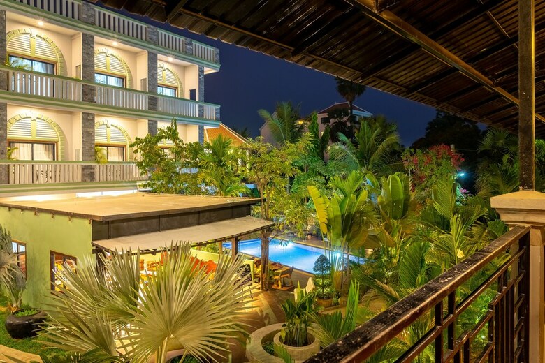 Reveal Angkor Hotel