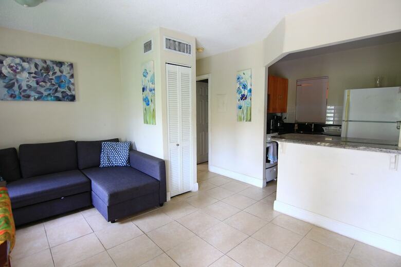 Sunny Isles Apartments