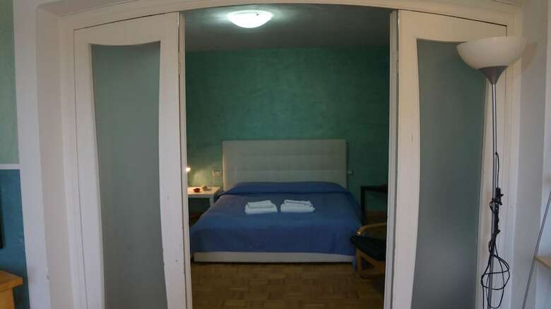 B&B Zaffiro Blu Airport