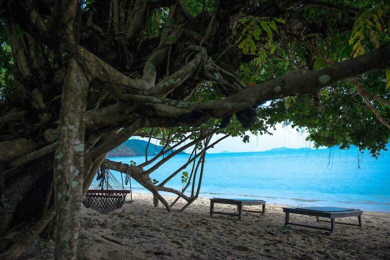Hotel The Tropical Beach Resort