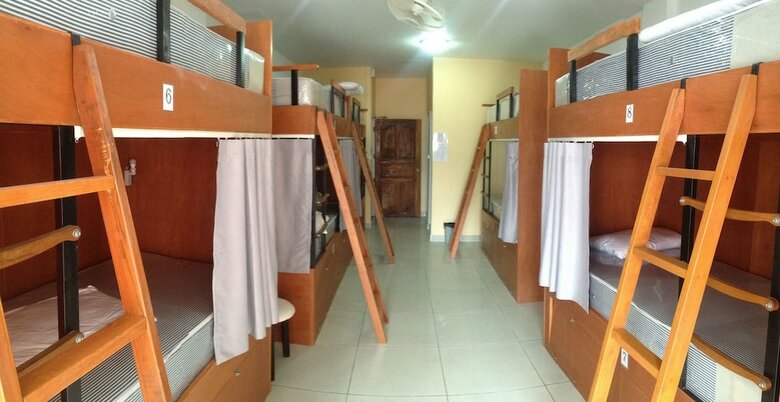Hostal Jomtien Hostel