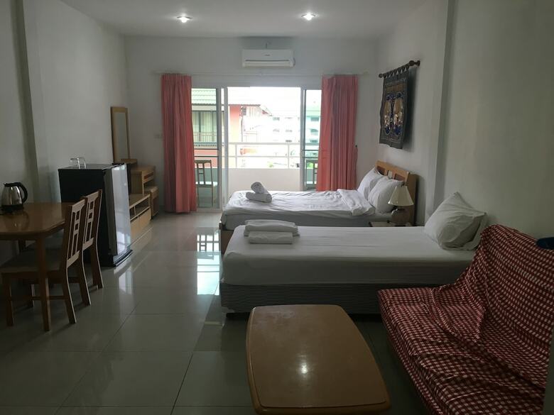 Hostal Jomtien Hostel