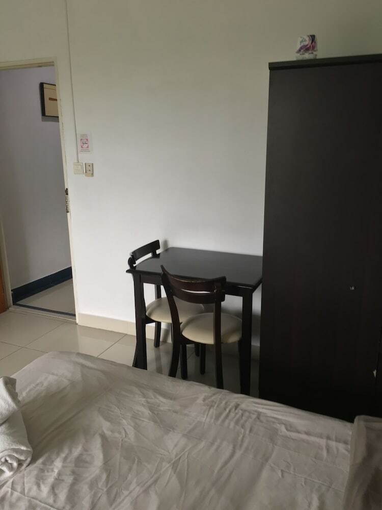 Hostal Jomtien Hostel