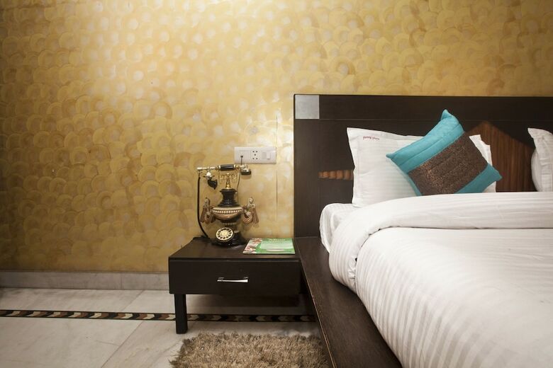 Oyo 337 Hotel Anand