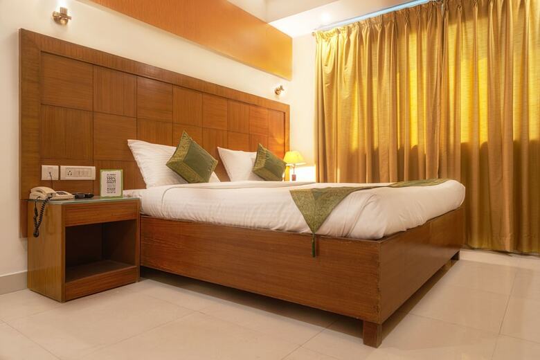 Hotel Treebo Trend Grand Plaza Nampally