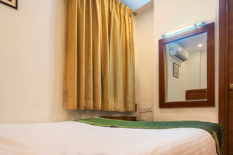 Hotel Treebo Trend Grand Plaza Nampally