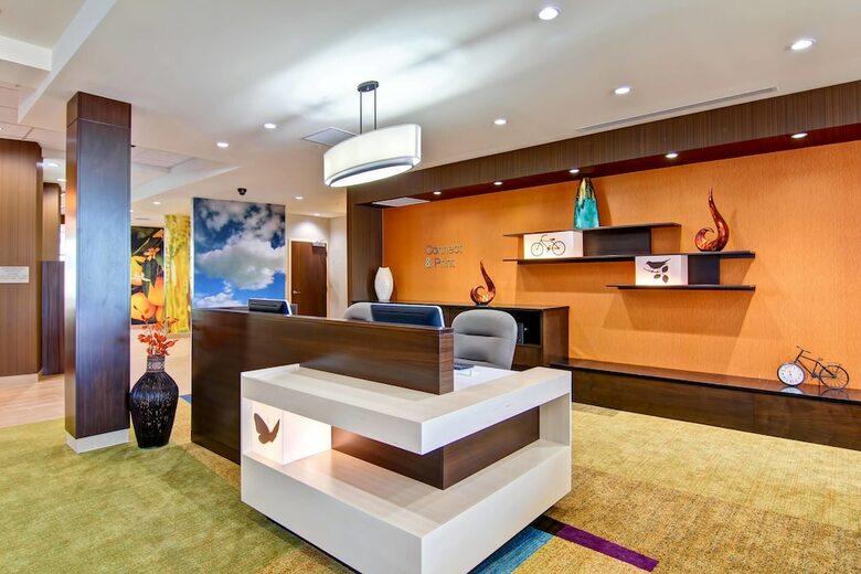 Hotel Fairfield Inn And Suites By Marriott Kamloops