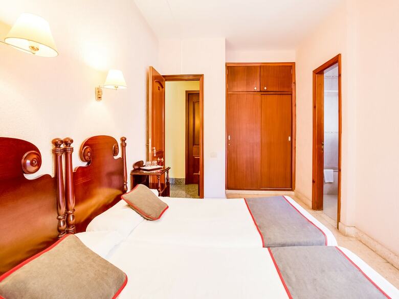 Oyo Hotel Don C�ndido
