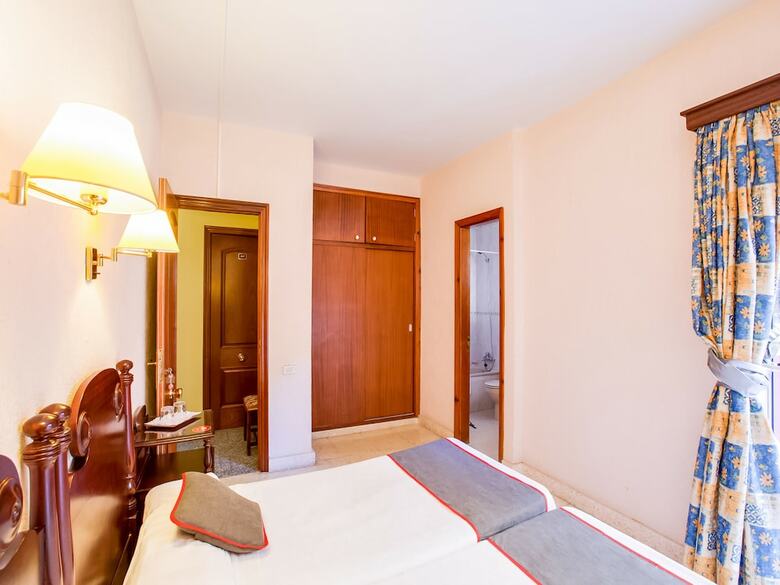Oyo Hotel Don C�ndido