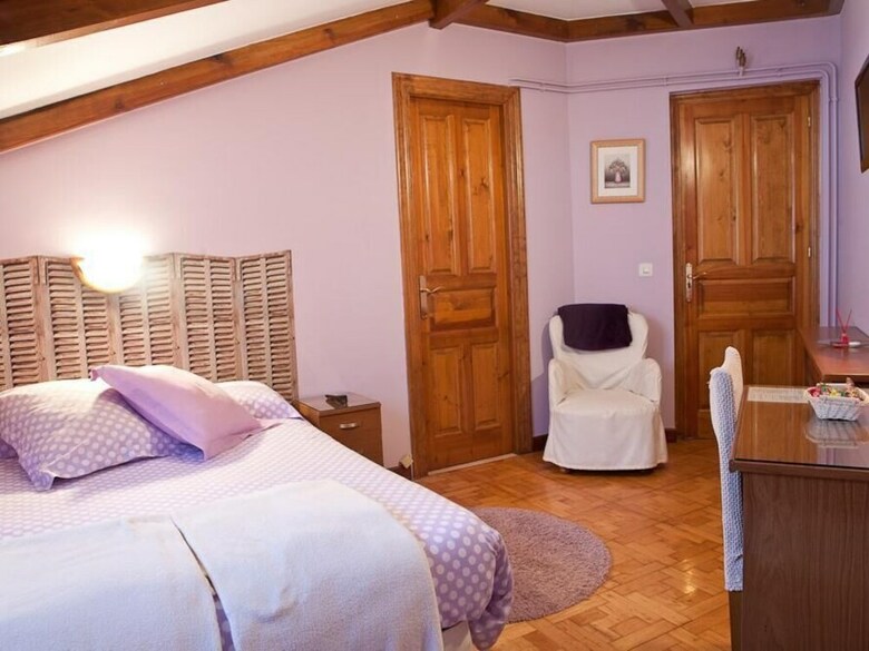 Hostal Turismo Rural Remo�a