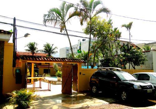 Albergue Rio Surf House