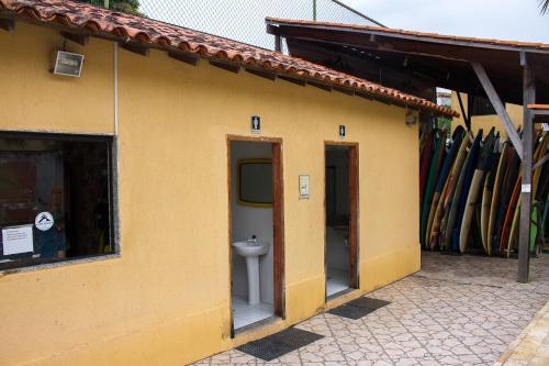 Albergue Rio Surf House