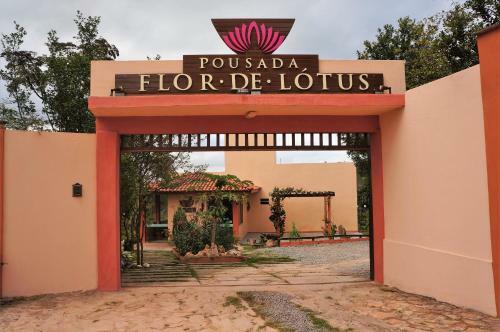 Hostal Pousada Flor De L�tus
