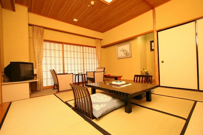 Minakamikan
