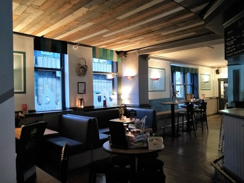 Posada The Royal Hotel And Bar