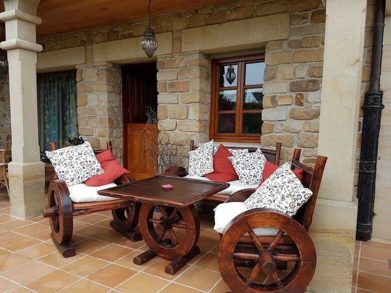 Hotel Casona De Tresali