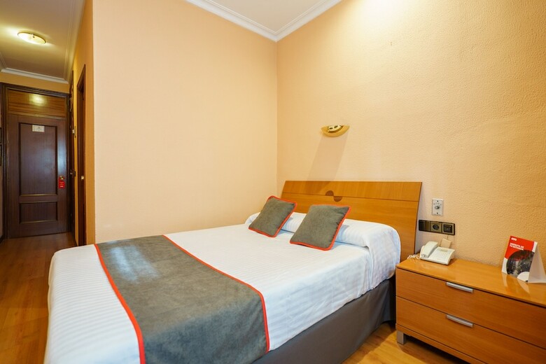 Oyo Hotel Los Casta�os