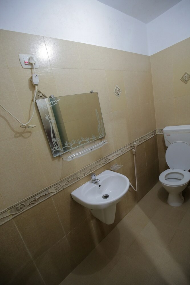 Hotel Pushpa - Berries Group Of Hotels