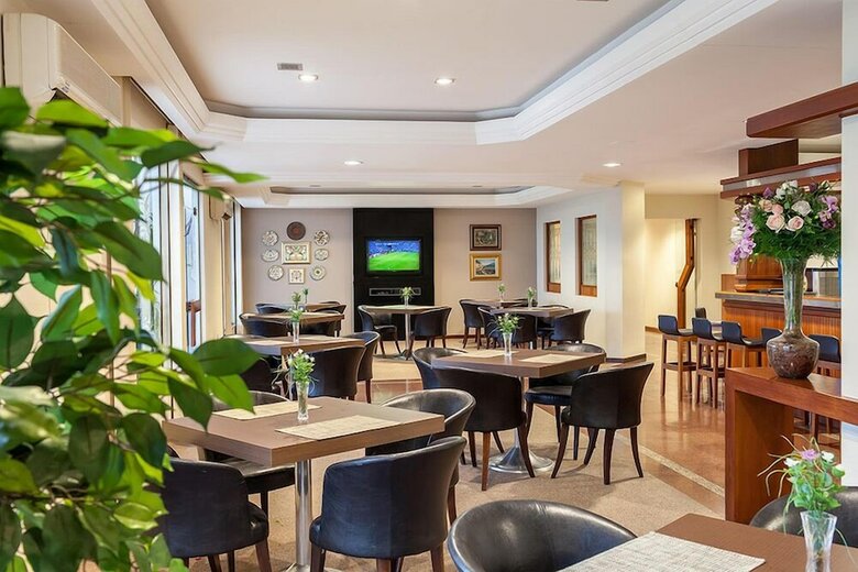 Monthez Hotel & Eventos
