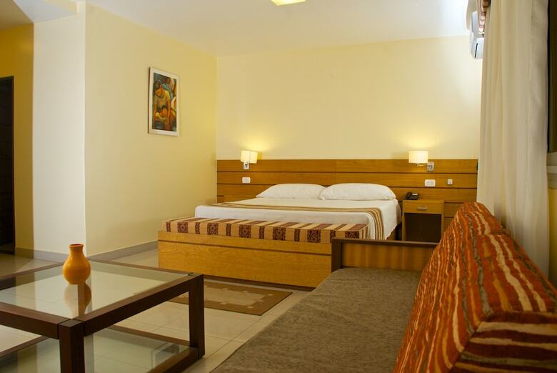 Hotel Alto Del Camino