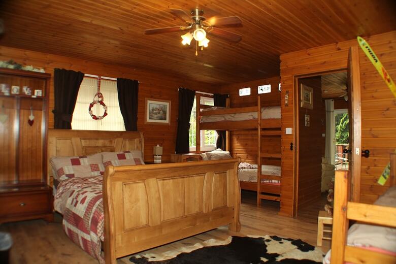 Hostal Lledr House - Hostel