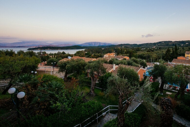 Hotel Memento Kassiopi Resort